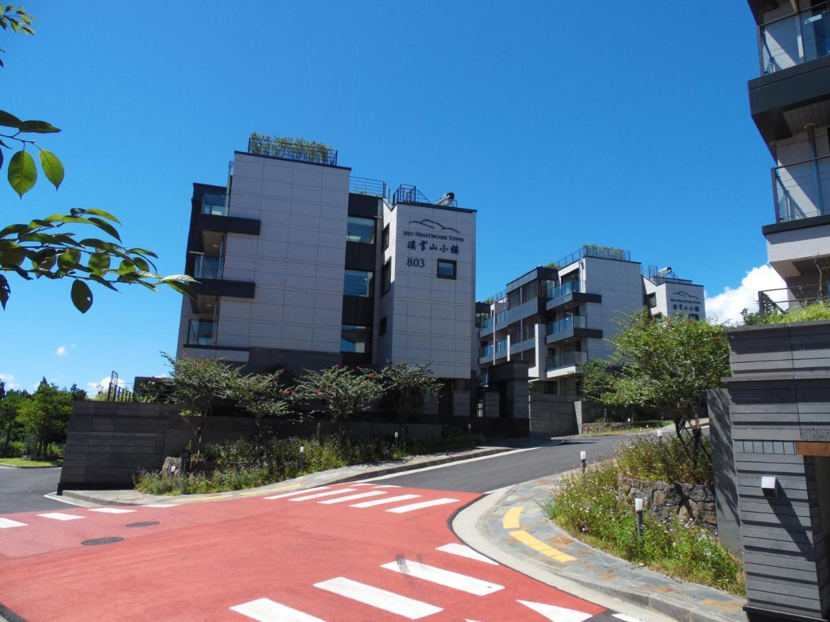 Healthcare Town Resort ซอกวีโพ ภายนอก รูปภาพ