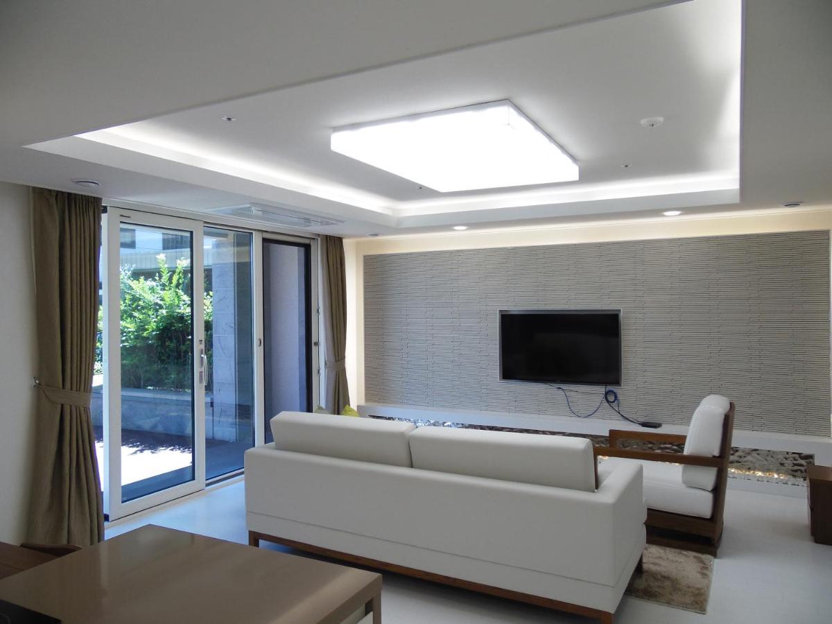 Healthcare Town Resort ซอกวีโพ ภายนอก รูปภาพ