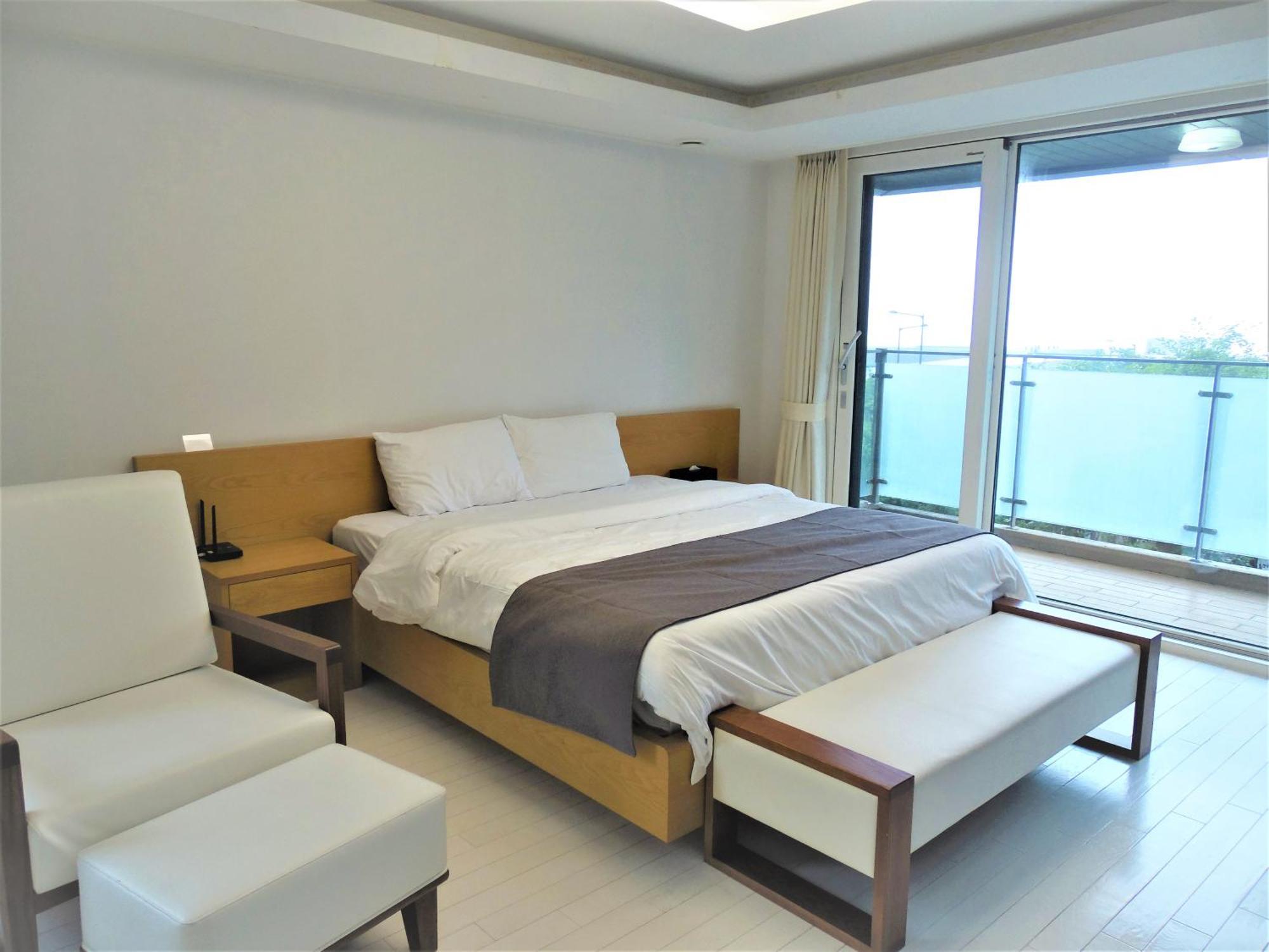 Healthcare Town Resort ซอกวีโพ ภายนอก รูปภาพ