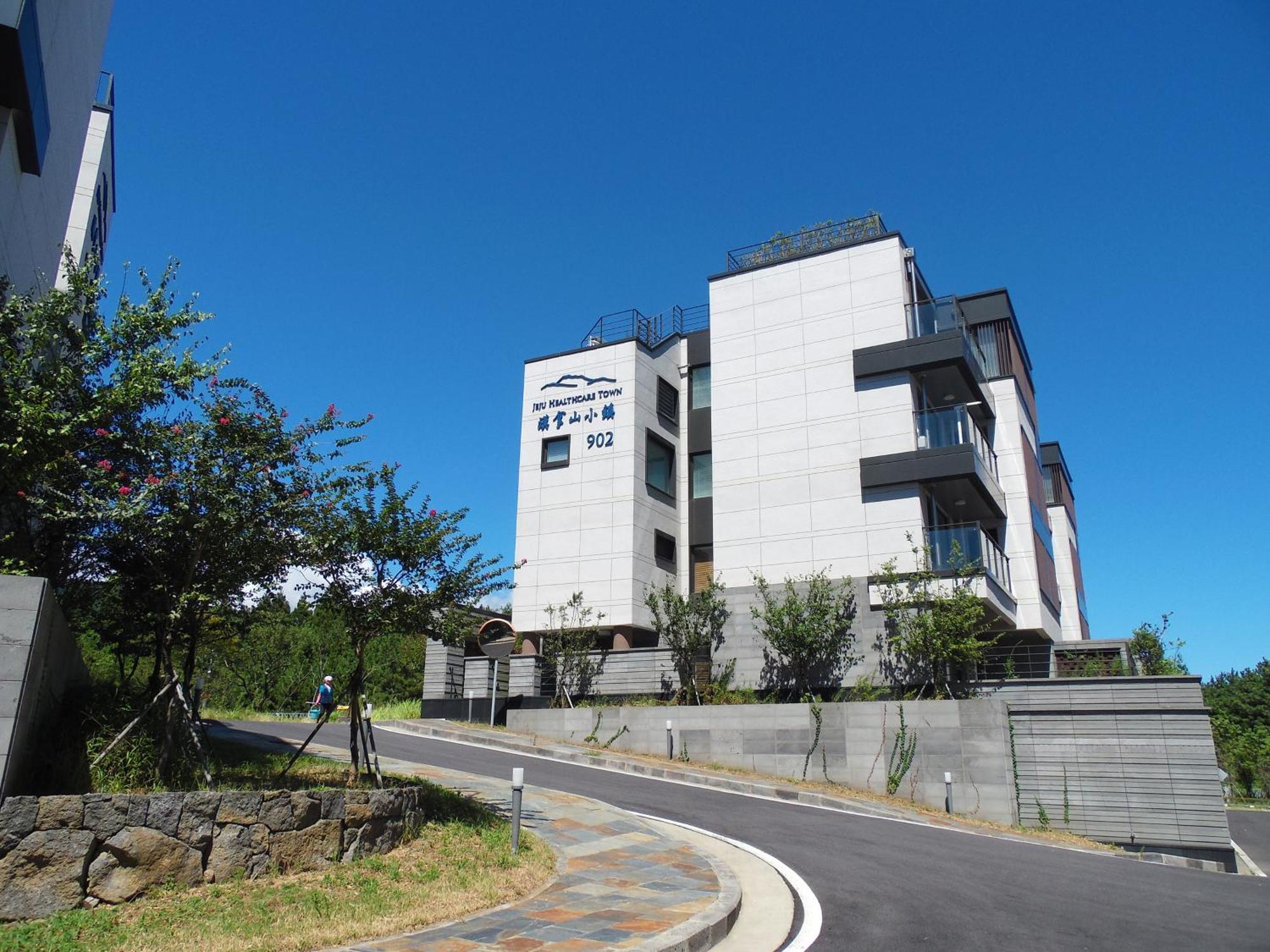 Healthcare Town Resort ซอกวีโพ ภายนอก รูปภาพ